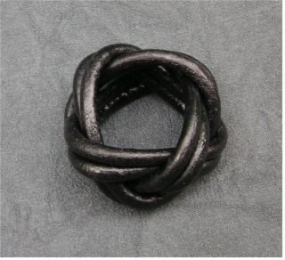 Scout Gilwell Woodbadge Leather Woggle / Neckerchief Slide   Black 