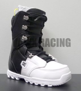 New 2013 DC Rogan Snowboard Boots Black / White Sizes 9.5   12