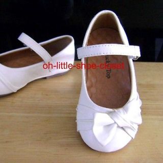 White Baby Infant Toddler Dress Leather Flat Walking Shoes Size 4, 5 