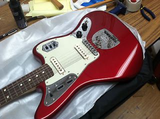 NEW* Fender Classic Player Jaguar Special Candy Apple Red, RW 