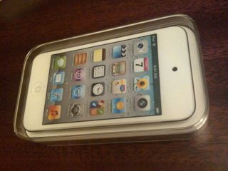Refurbished iPod touch, 64GB   WHITE or BLACK (4th generation)