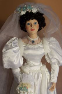 ELIZABETH A VICTORIAN BRIDE DOLL FINE BISQUE PORCELAIN W STAND BOX C O 