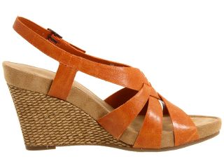   of these aerosoles guava plush sandals faux leather upper in a wedge