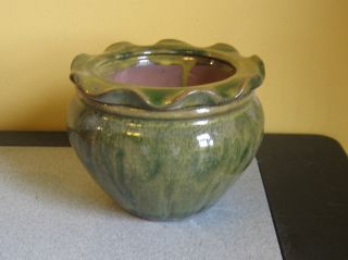 African Violet Pot Self Watering Round with Scalloped Edge New Green 