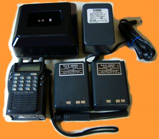 ALINCO DJ 580 TWO BAND HANHELD TRANSCEIVER, ANTENNA, CHARGER 