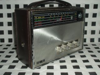 Vintage Kresge Kmart Multi Band Am FM Radio