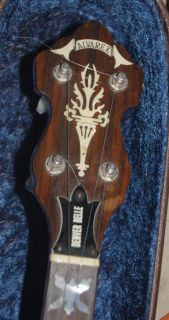here s an alvarez denver bell 5 string banjo in very good overall used 