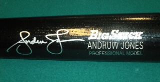 Andruw Jones Autographed Rawlings Bat Braves Sox