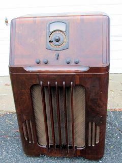 antique philco floor model 38 116 radio from 1938