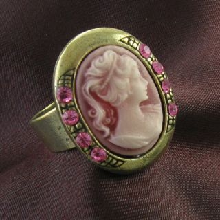  antique gold vintage style cameo ring lady pink stone crystal stone 