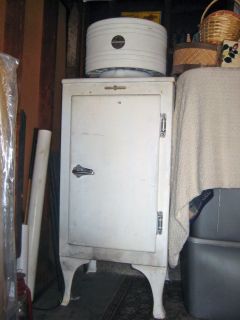 Vintage Antique 1934 GE Monitor Top Refrigerator CA 1 B16