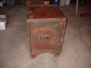 Antique Yale Floor Safe With Working 4 Number Combination Keys