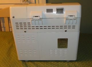 This is a used Panasonic SD BT51P Automatic Bread Maker. This is fully 
