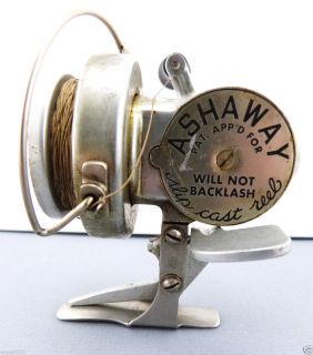 RARE VINTAGE ASHAWAY SLIP CAST REEL VERY GOOD CONDITION FOR AGE 