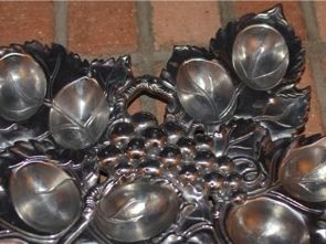 Arthur Court Grape Leaves 20 Deviled Egg Tray Holder Aluminum