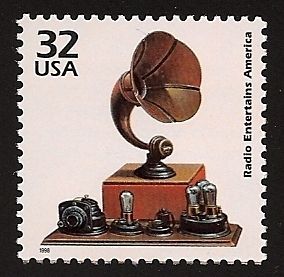 1920s Atwater Kent Breadboard Radio Entertains America US Stamp Mint 