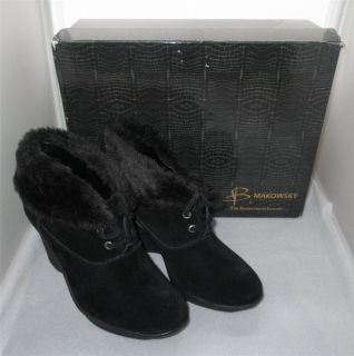Makowsky 6 5 Medium Suede Lace up Boots with Faux Fur Trim Black NIB