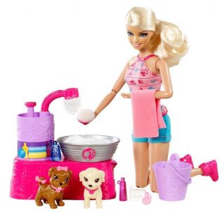 Barbie Suds and Hugs Pups Playset and Doll Mattel