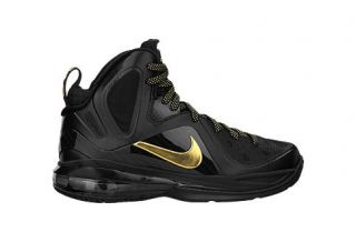  Boys Basketball Shoes. Zoom, Hyperfuse, Kobe and More.