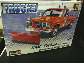 24 gmc pickup with snow plow revell 85 7222