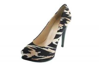 Guess NEW Amazed Black Ivory Printed Pointed Toe Platform Heels Pumps 