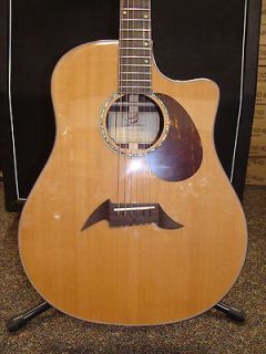 new breedlove cascade series d25 cre with hardcase from canada