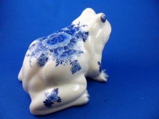 Authentic Delft Holland Hand Painted Blue White Floral Decorated Frog 
