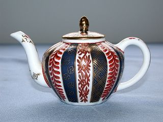   Franklin Mint Victoria & Albert Museum Japanese MEISSEN Mini Teapot