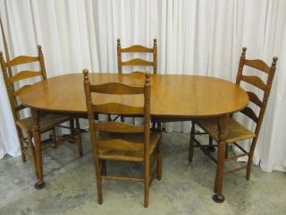 Ethan Allen Dining Table w Leaf 4 Ladder Back Chairs