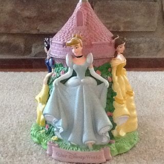    Disney World Princess Cinderella Belle Snow White Aurora Piggy Bank