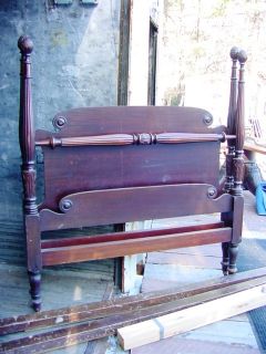 Antique Mahogany Pineapple Poster Bed w Bolt on Rails