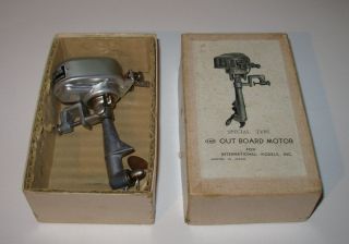 Vintage Imp Battery Operated Toy Outboard Boat Motor Very Clean in Box 