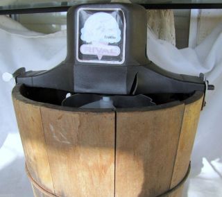 Vintage Wooden Bucket Rival Ice Cream Maker Electric Pure Natural 