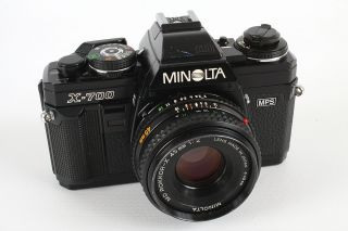   700 Black Film Camera with 45mm F 2 Lens Great 4 Beginner 9492