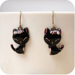 Beautiful New Betsey Johnson Black Cat Smiling Cat Earrings