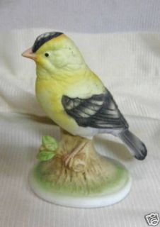 Lefton China Hand Painted Goldfinch Bird Figurine