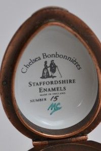 Chelsea Bonbonnieres Staffordshire England Porcelain Shoe Box w 