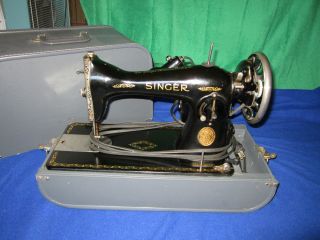  Vintage Singer Portable Sewing Machine 1935