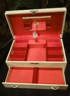 VINTAGE JEWELRY BOX WITH BALLERINA PLAYS EDEL WEISS MADE IN JAPAN