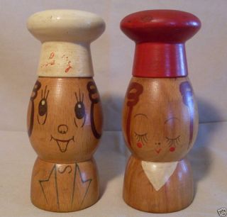  Mr Salty Mrs Pepper Vtg Wooden Salt Pepper Shakers