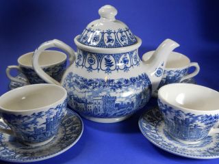 Royal England Broadhurst Staffordshire Teapot Tea Pot and Tea Cup Set 