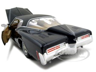   new 1 18 scale diecast car model of 1971 buick riviera gs die cast car