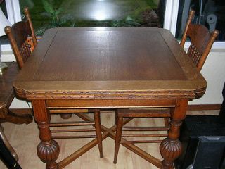 dining or game table antique oak 1920 s real nice