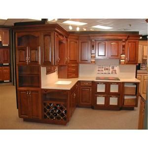 major retailer is making room for new displays kraftmaid cabinetry 