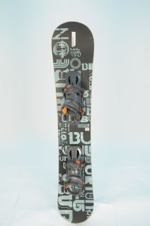 Used Burton Cruzer 2009 Snowboard with Bindings 155cm 1716