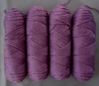 caron simply soft mill end yarn plum heather 4 ply