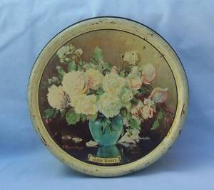 Carr Co Carlisle England Biscuit Tin June Roses