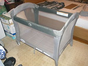 Graco Care Station Pack N Play with Bassinet Insert for Baby Sleep 