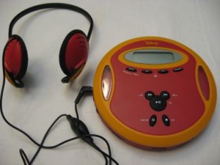 Childrens DISNEY portable CD Player Walkman AM/FM Radio & Headphones 