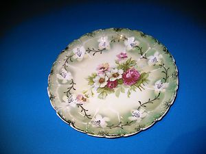 Weimar Carstens Porcelain SERVING DISH   Germany   Circa 1856   1917 